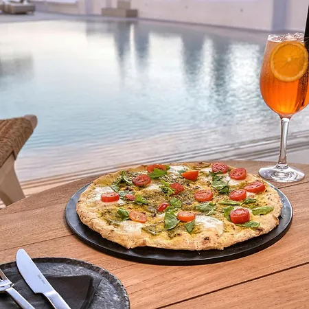 Paolas Sunset Aparthotel