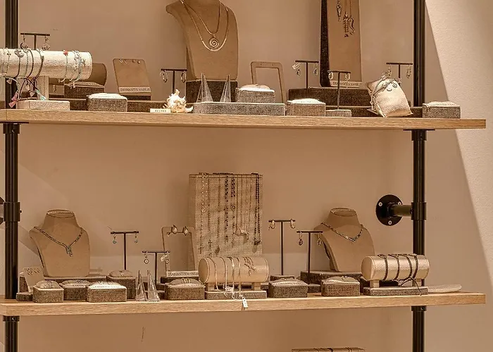 Paolas Sunset מלון דירות 4*