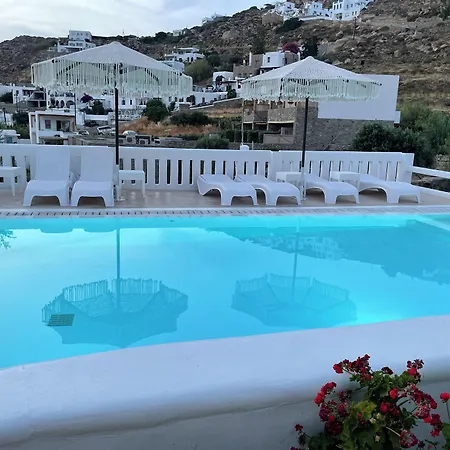 Paolas Sunset Apartmanhotel